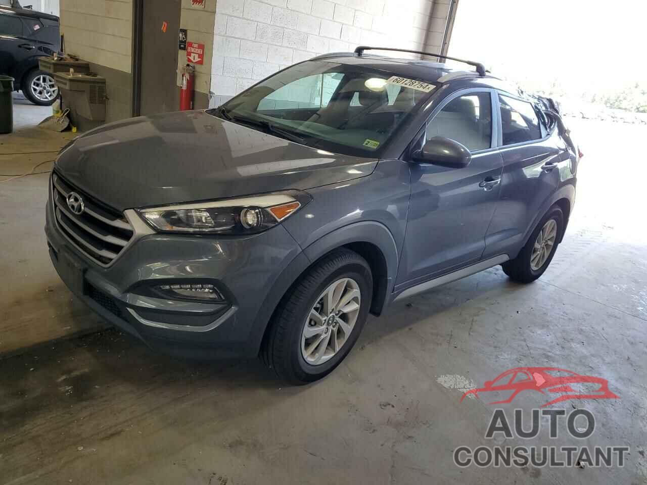 HYUNDAI TUCSON 2017 - KM8J33A46HU388205