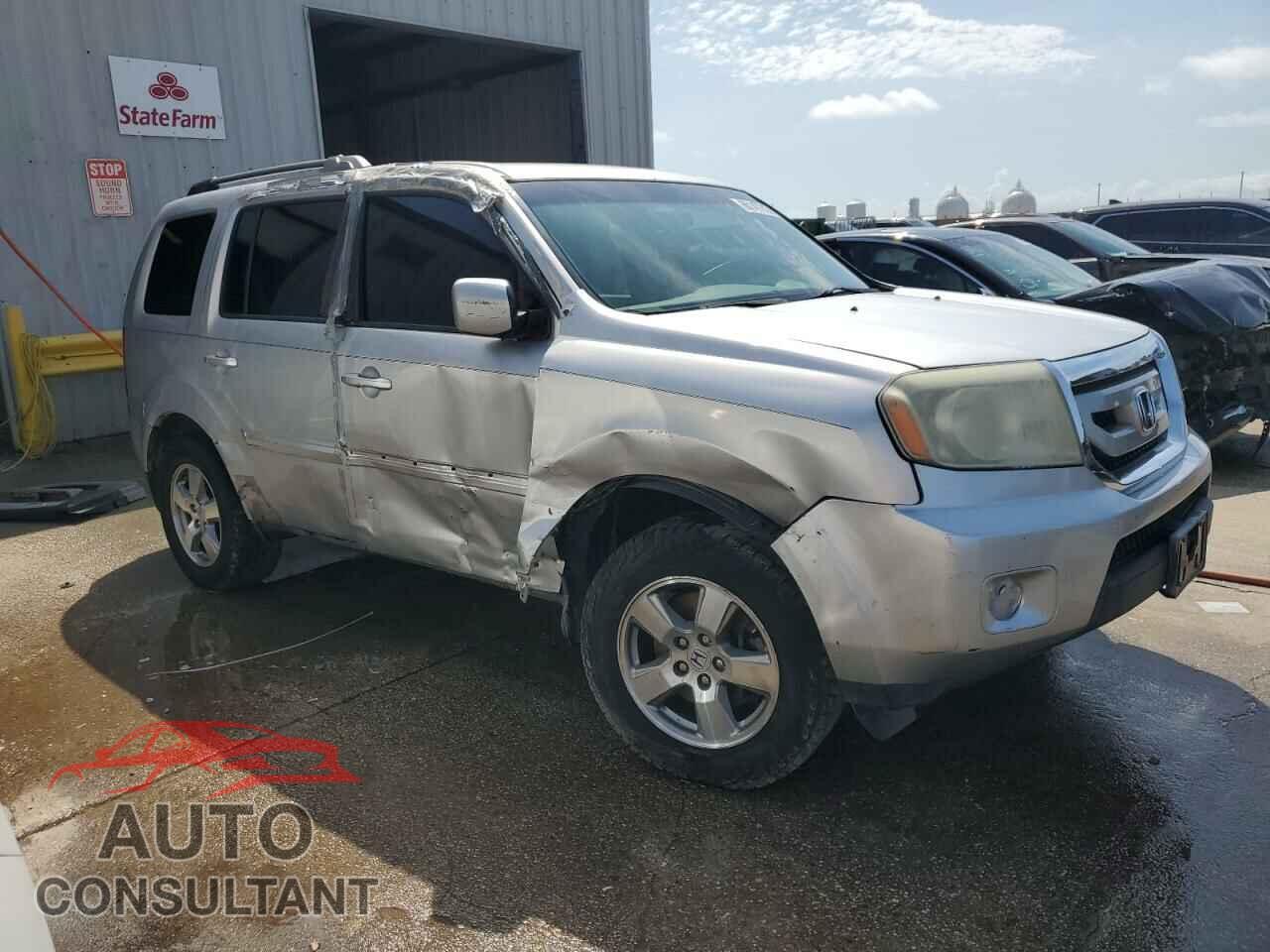 HONDA PILOT 2011 - 5FNYF3H4XBB021906