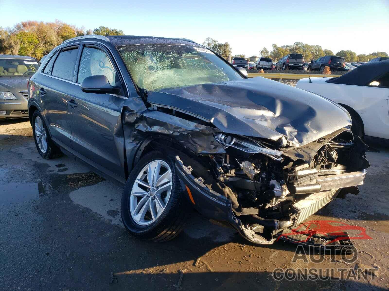 AUDI Q3 2017 - WA1HCCFS5HR016782