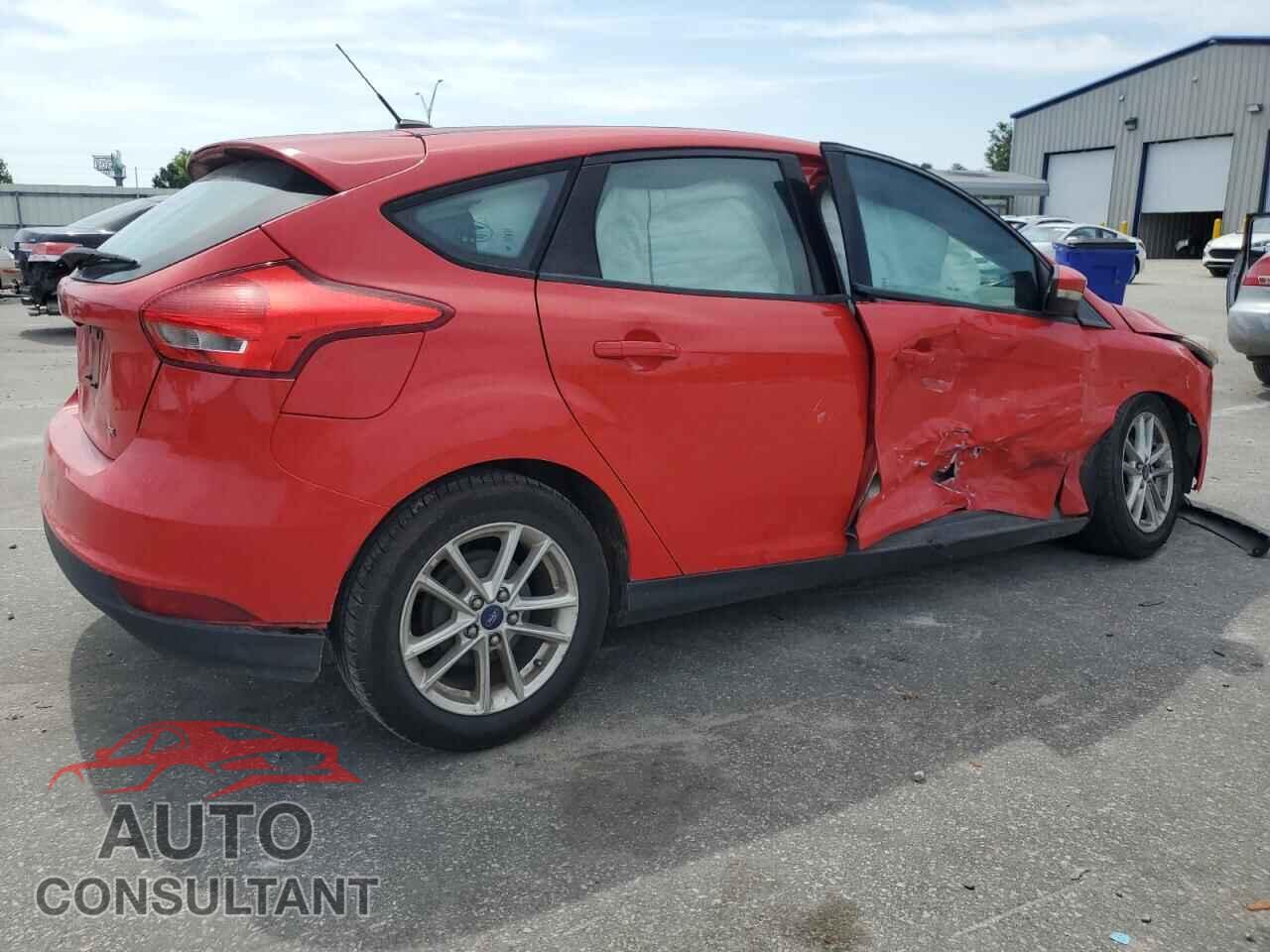 FORD FOCUS 2016 - 1FADP3K28GL217162