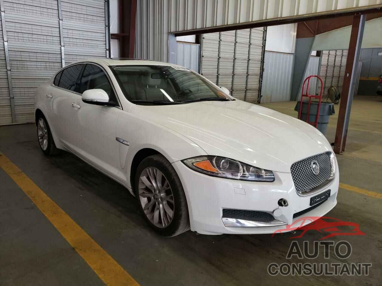 JAGUAR XF 2013 - SAJWA0E72D8S91025