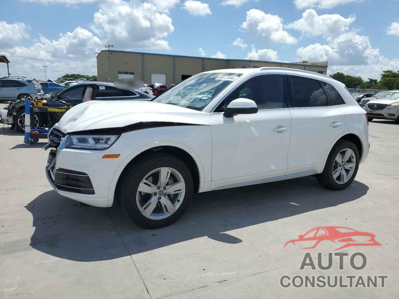 AUDI Q5 2018 - WA1BNAFY3J2168115