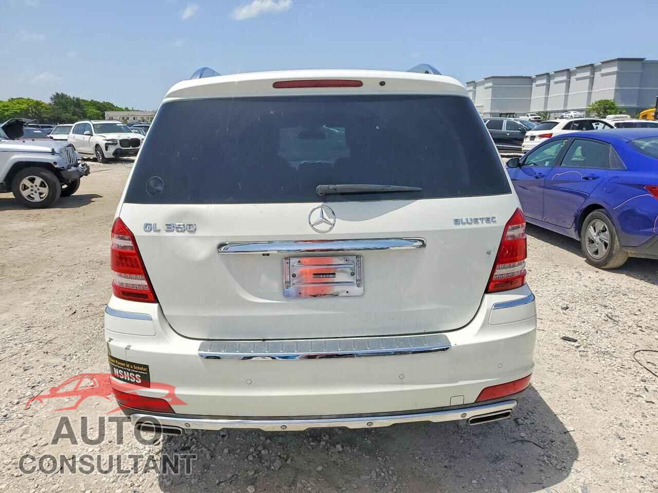 MERCEDES-BENZ GL-CLASS 2011 - 4JGBF2FE5BA715208