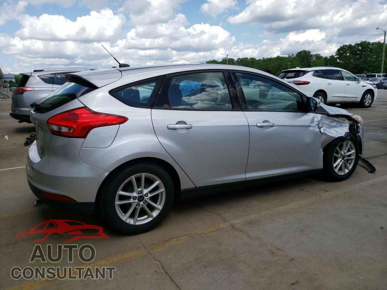 FORD FOCUS 2016 - 1FADP3K23GL320294