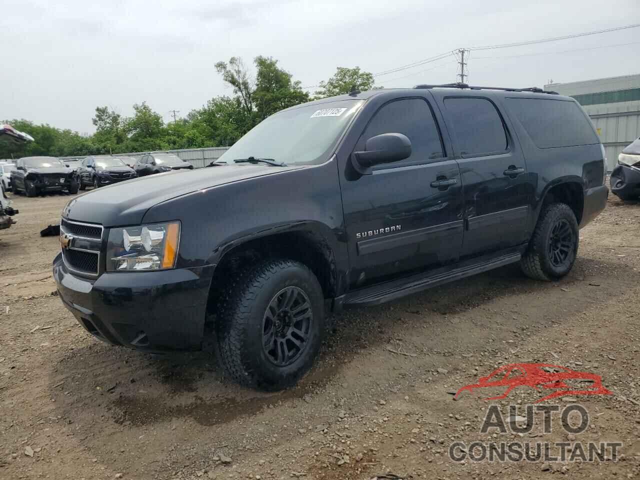 CHEVROLET SUBURBAN 2011 - 1GNSKHE32BR107058