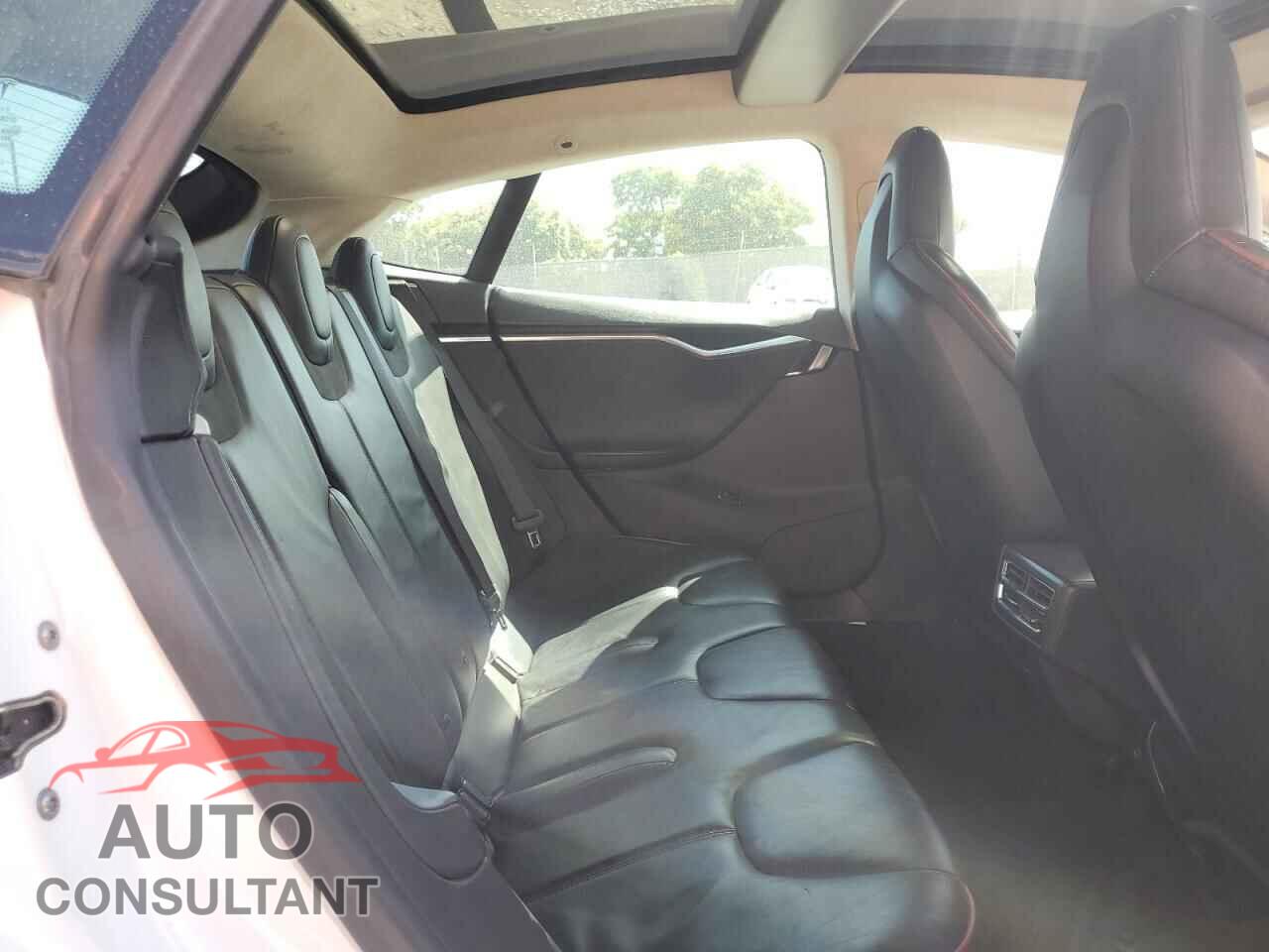 TESLA MODEL S 2012 - 5YJSA1DP0CFP01811