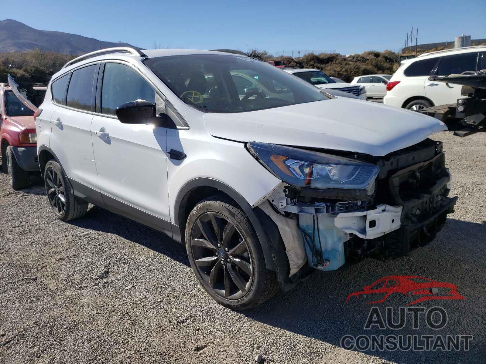 FORD ESCAPE 2019 - 1FMCU9GD5KUB30538