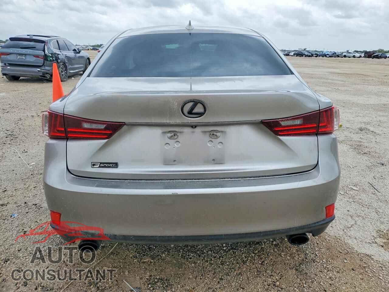 LEXUS IS 2015 - JTHBF1D22F5049946
