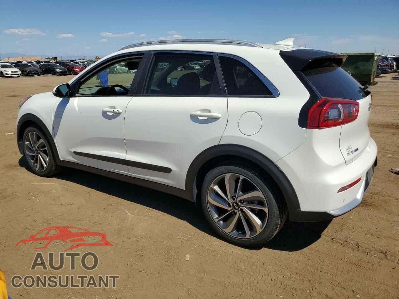 KIA NIRO 2017 - KNDCE3LC7H5044744