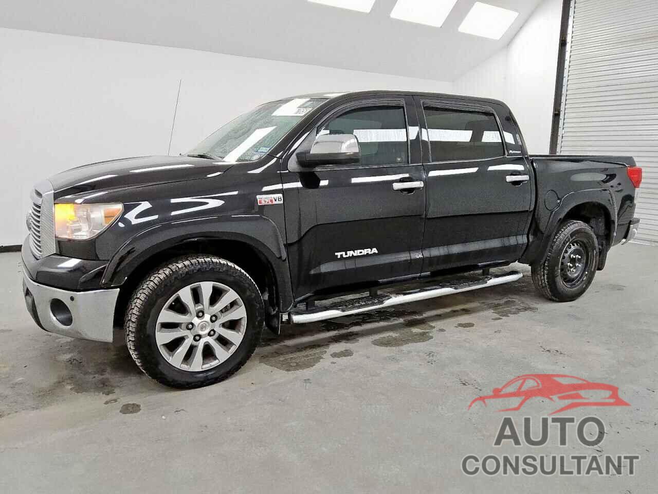 TOYOTA TUNDRA 2013 - 5TFHW5F18DX310229