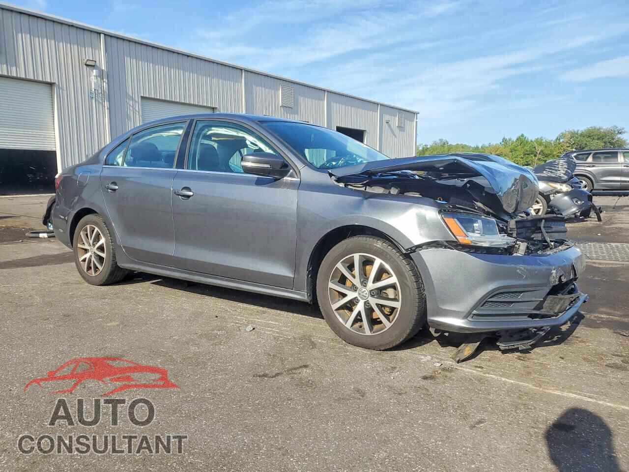 VOLKSWAGEN JETTA 2017 - 3VWDB7AJ9HM217015