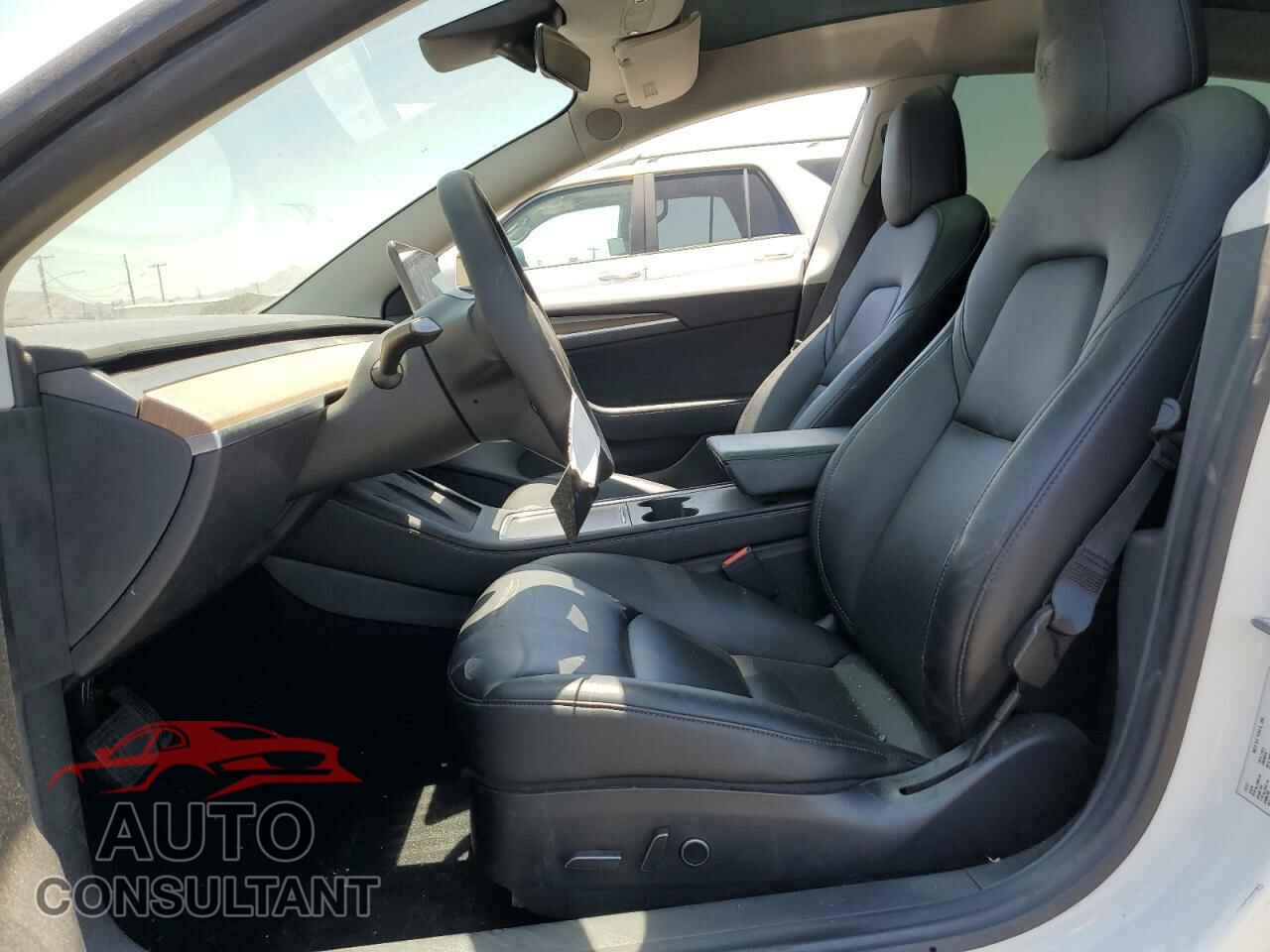 TESLA MODEL 3 2022 - 5YJ3E1EB8NF136917