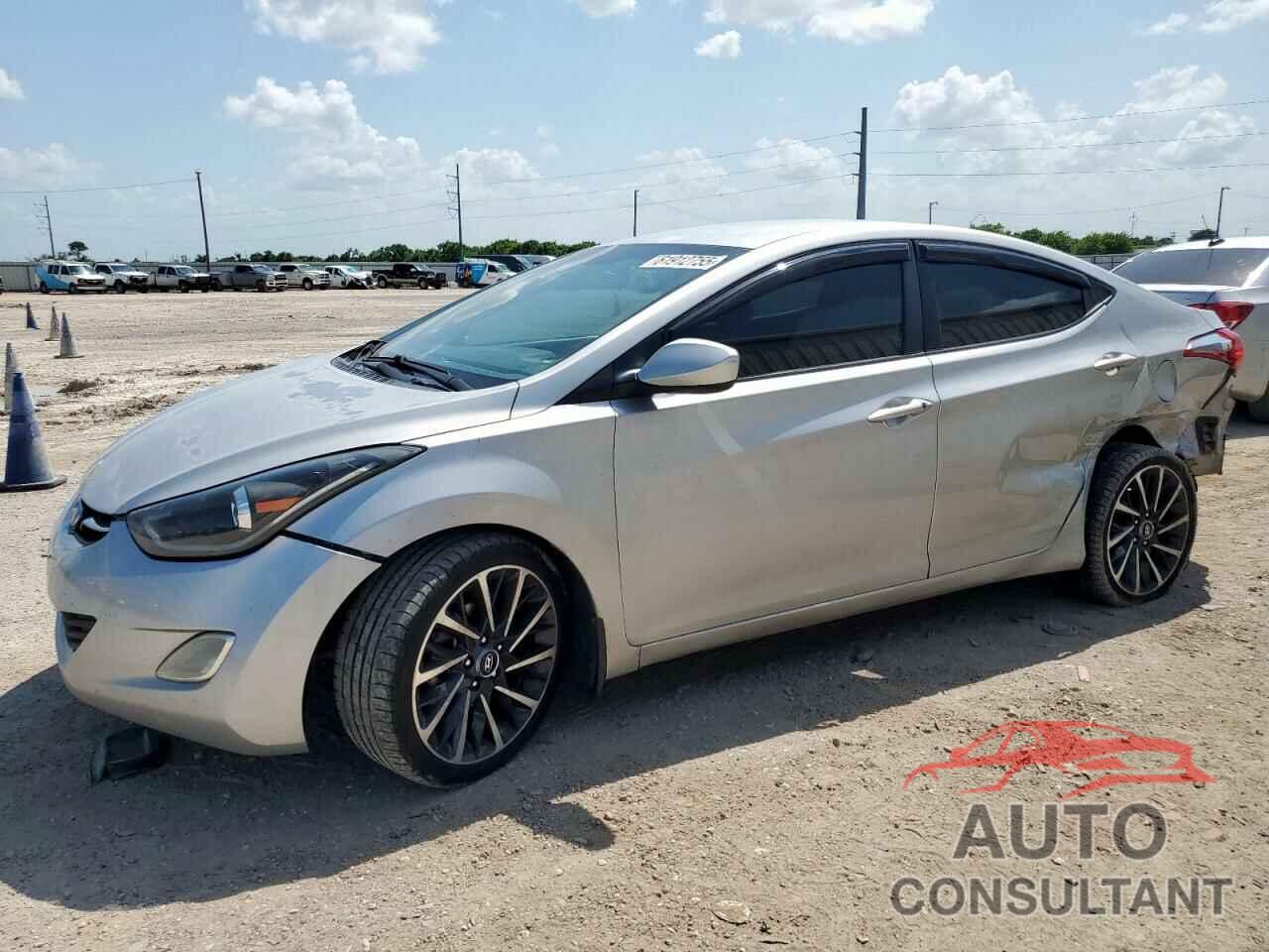 HYUNDAI ELANTRA 2013 - KMHDH4AE7DU504809