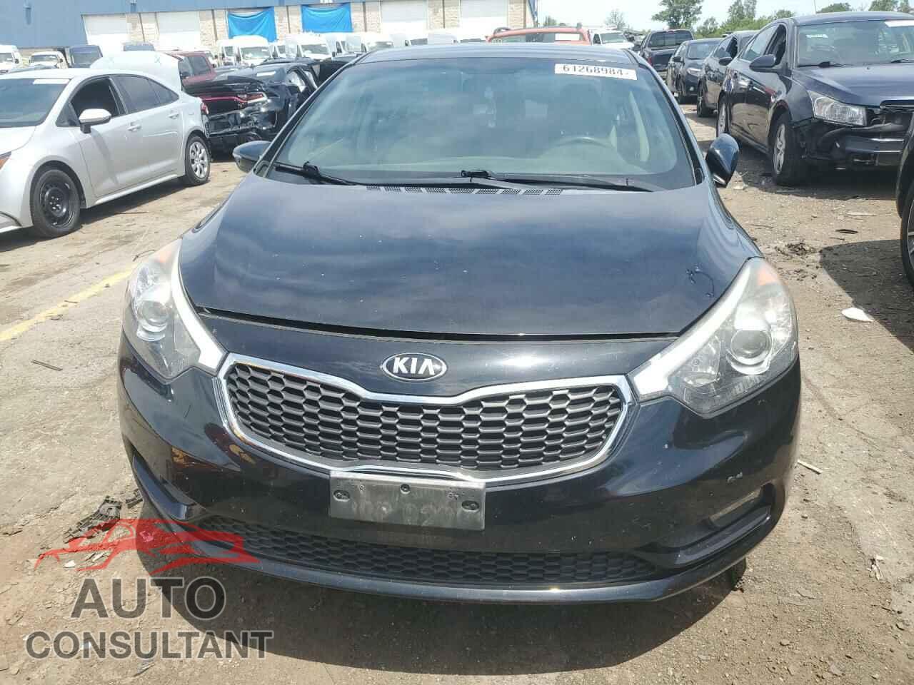 KIA FORTE 2016 - KNAFX4A65G5455713