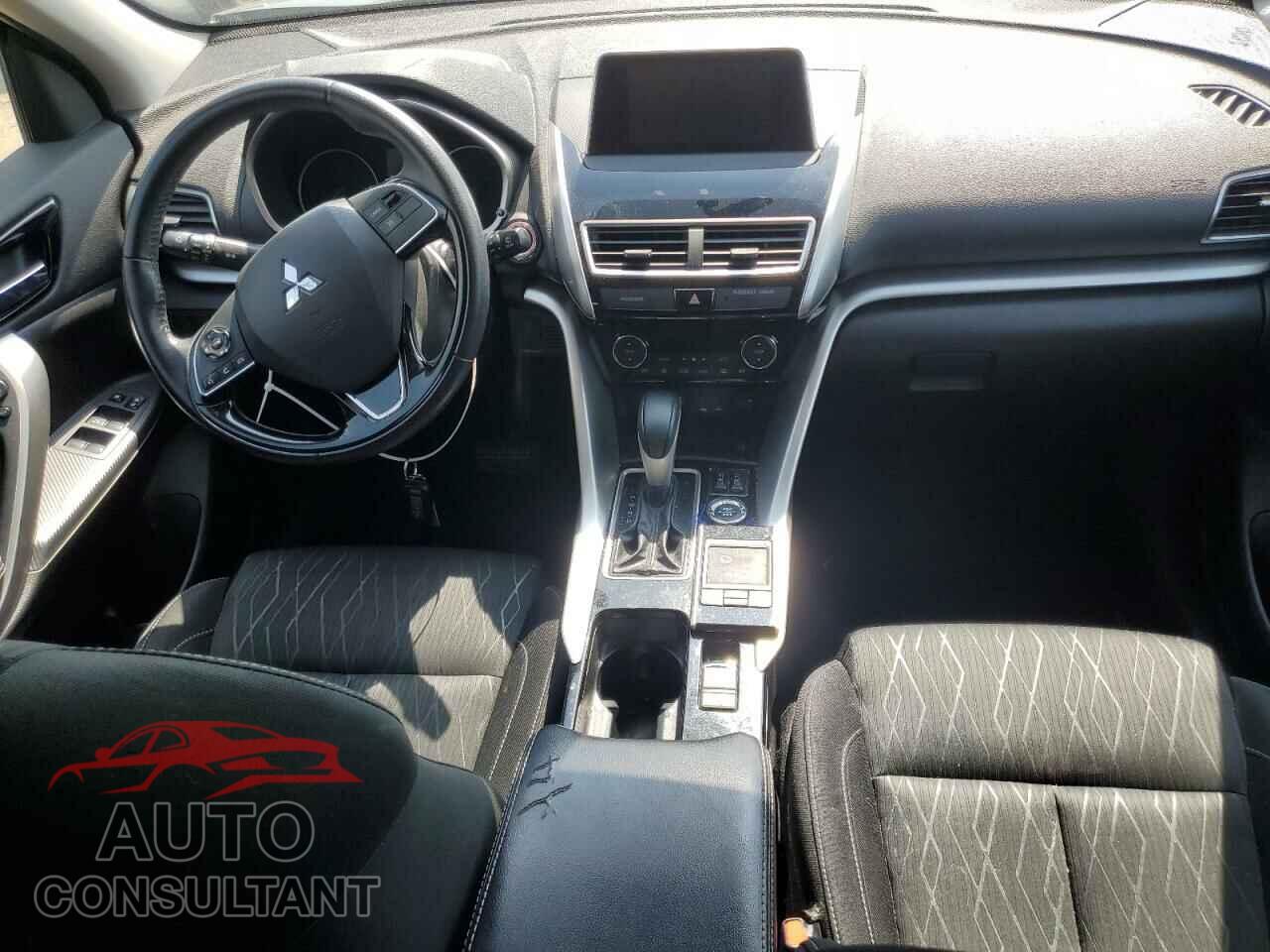 MITSUBISHI ECLIPSE 2018 - JA4AT5AA9JZ049043