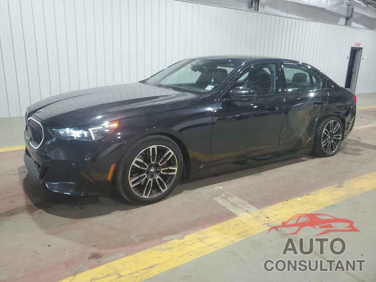 BMW 5 SERIES 2024 - WBA53FJ00RCS29298