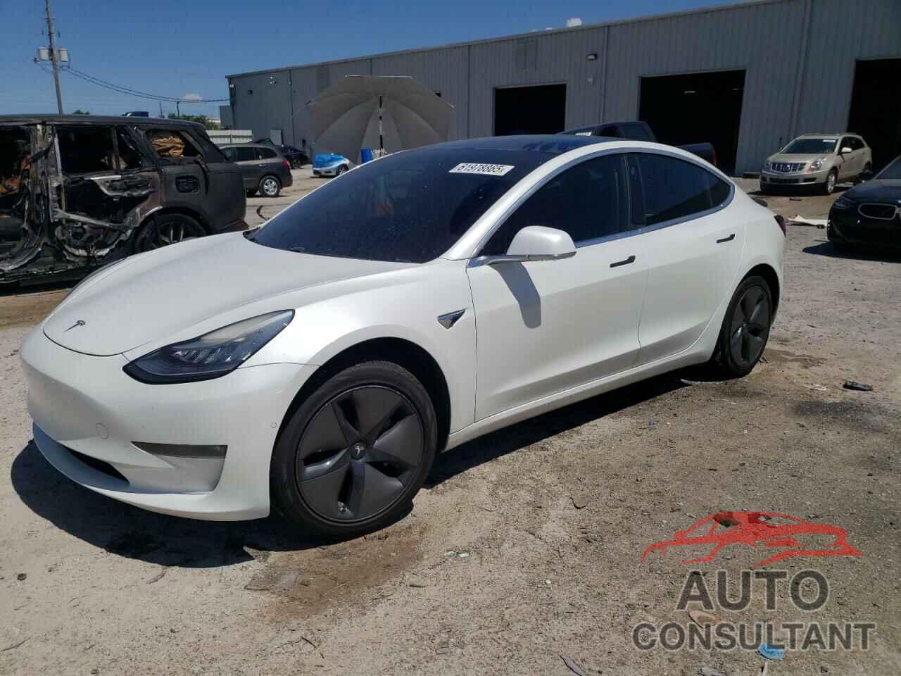 TESLA MODEL 3 2019 - 5YJ3E1EA8KF401564