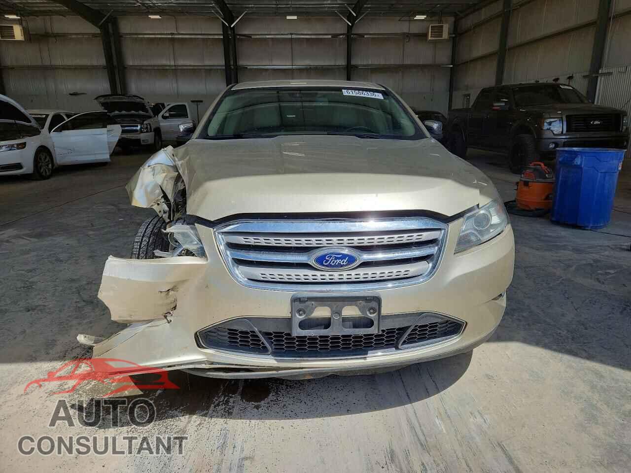 FORD TAURUS 2011 - 1FAHP2FW8BG161587