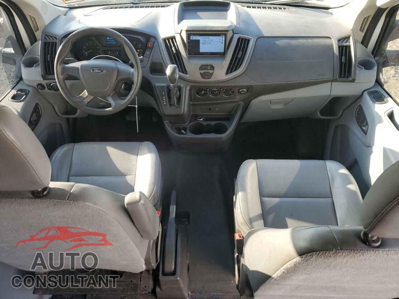 FORD TRANSIT 2015 - 1FTNR2CG1FKA07097