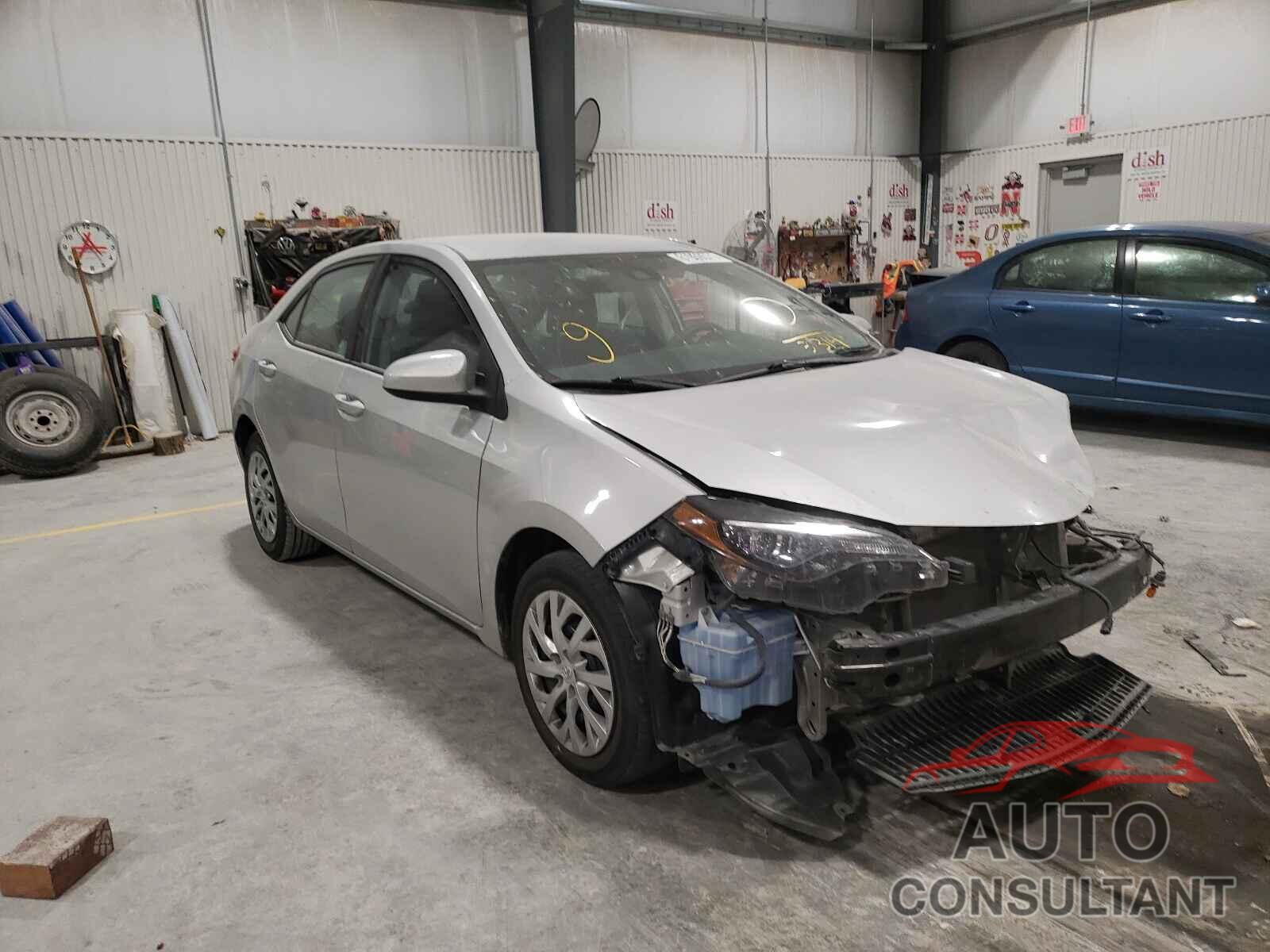 TOYOTA COROLLA 2017 - 5YFBURHEXHP713314