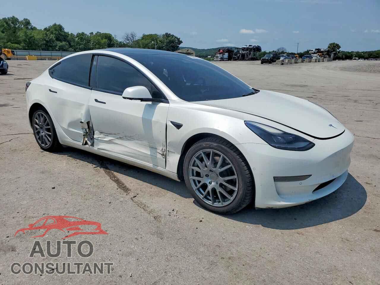 TESLA MODEL 3 2022 - 5YJ3E1EA8NF111734