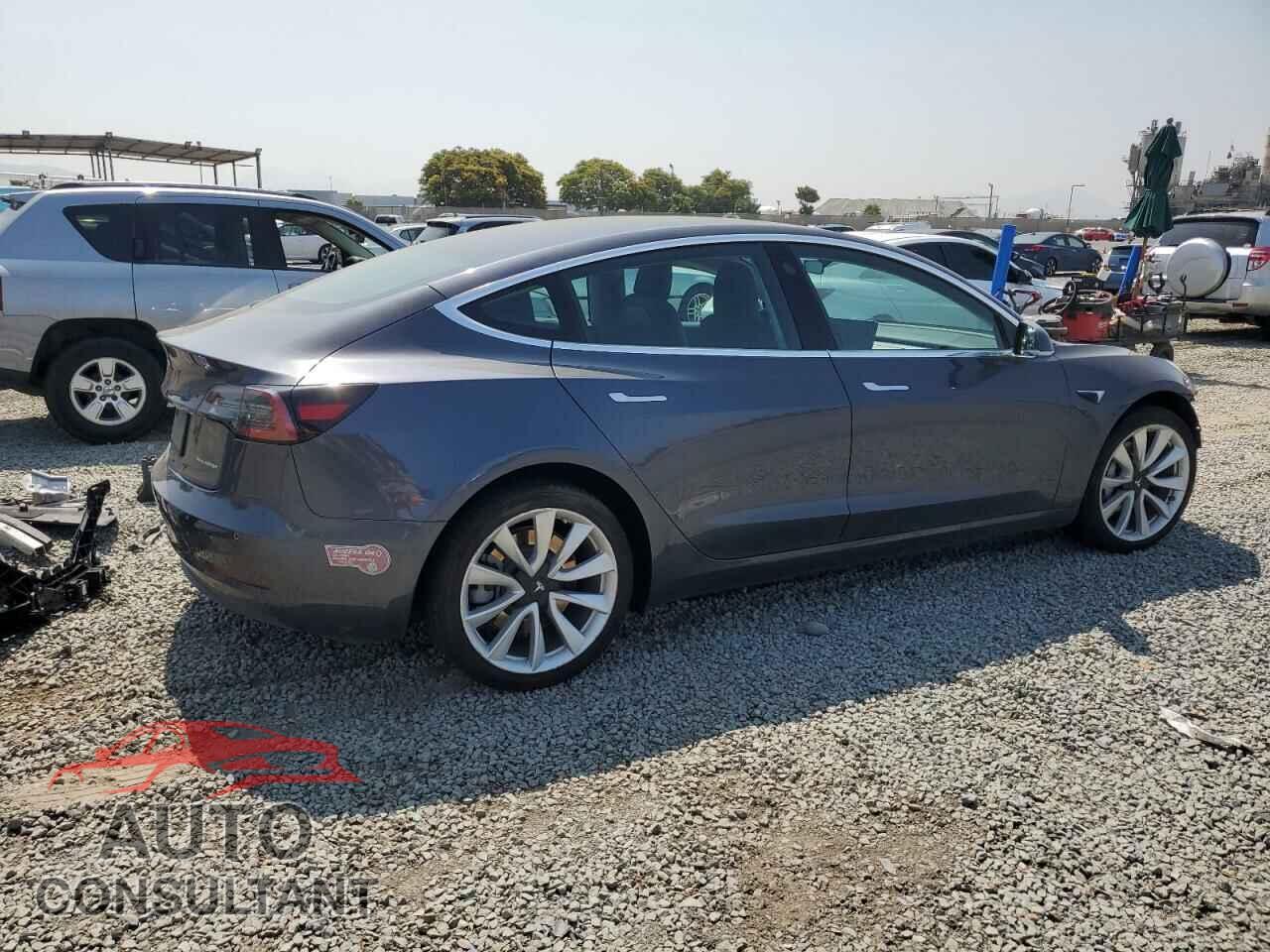 TESLA MODEL 3 2019 - 5YJ3E1EB5KF512047