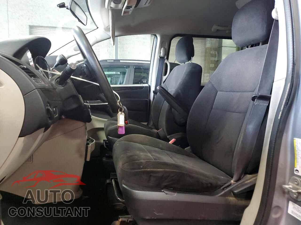 DODGE CARAVAN 2013 - 2C4RDGBG5DR766607