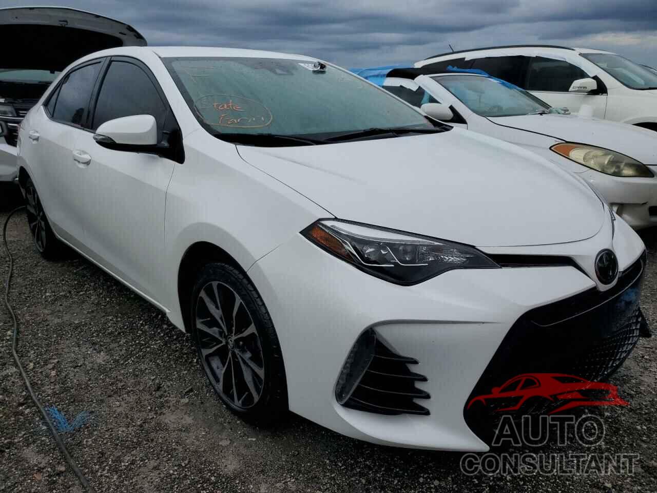 TOYOTA COROLLA 2018 - 5YFBURHE6JP764105