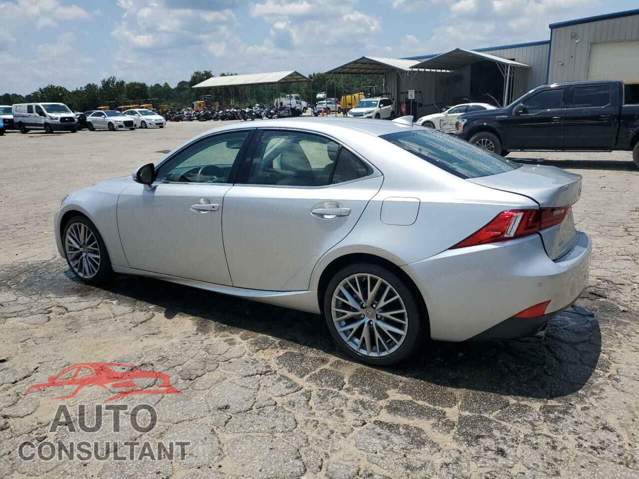 LEXUS IS 2014 - JTHBF1D28E5002256