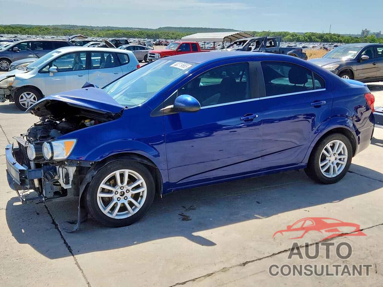 CHEVROLET SONIC 2014 - 1G1JC5SH6E4155057