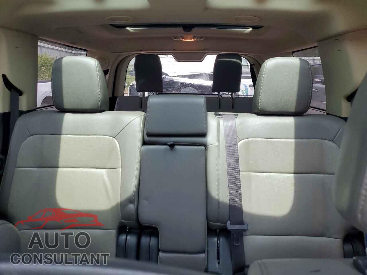 FORD FLEX 2017 - 2FMHK6D8XHBA08452