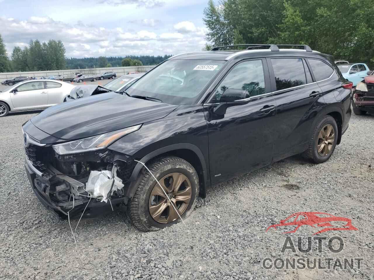 TOYOTA HIGHLANDER 2023 - 5TDABRCHXPS131495