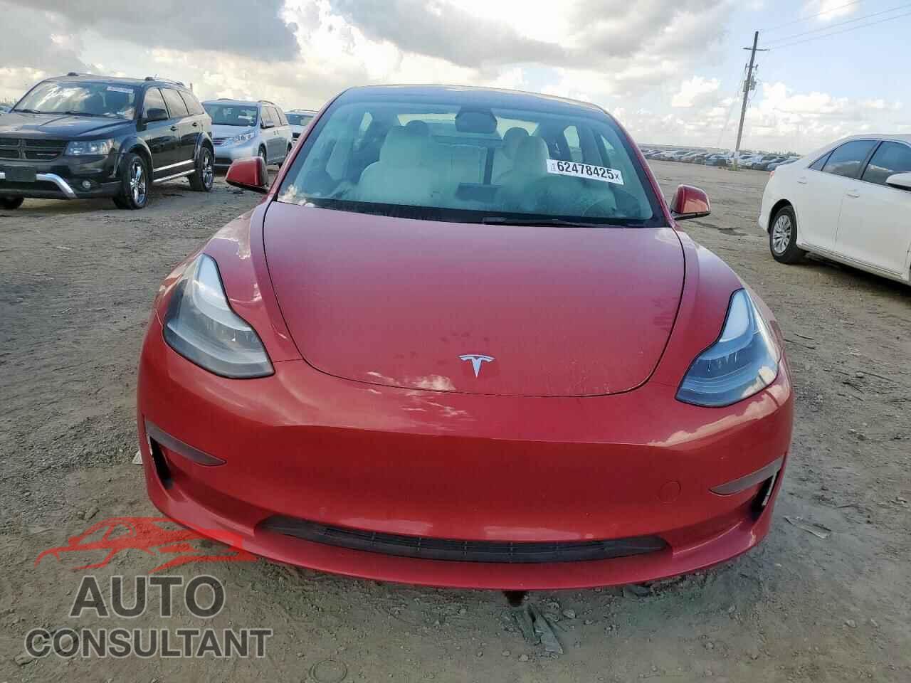 TESLA MODEL 3 2022 - 5YJ3E1EA0NF326833