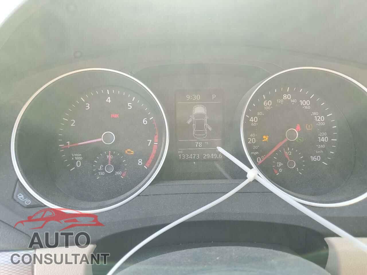 VOLKSWAGEN JETTA 2017 - 3VWDB7AJ2HM387135