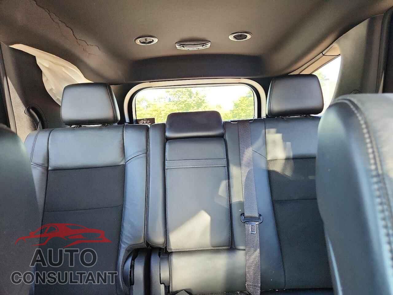 DODGE DURANGO 2019 - 1C4RDJDG2KC770677