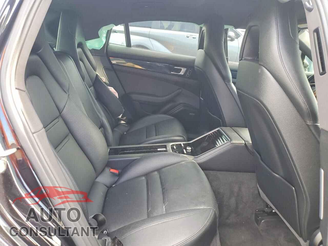 PORSCHE PANAMERA 2018 - WP0AB2A75JL135187