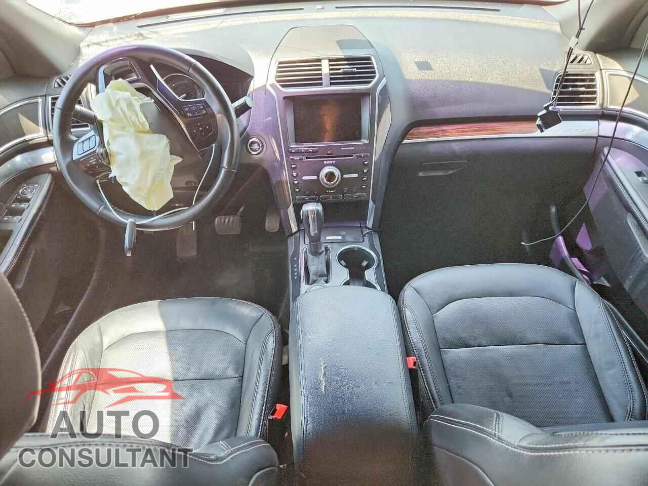 FORD EXPLORER 2018 - 1FM5K8F89JGB99971