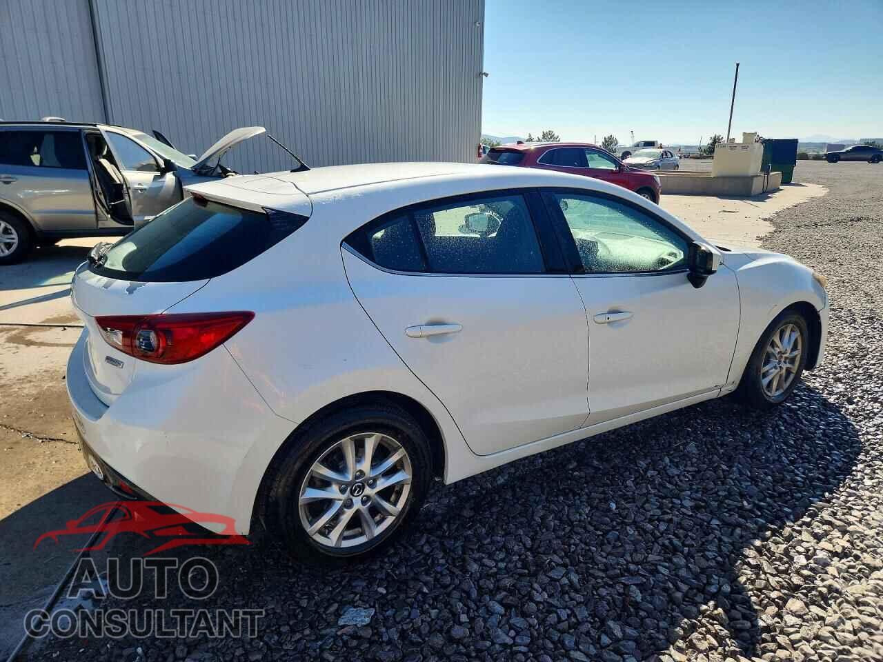 MAZDA 3 2014 - JM1BM1L79E1160441