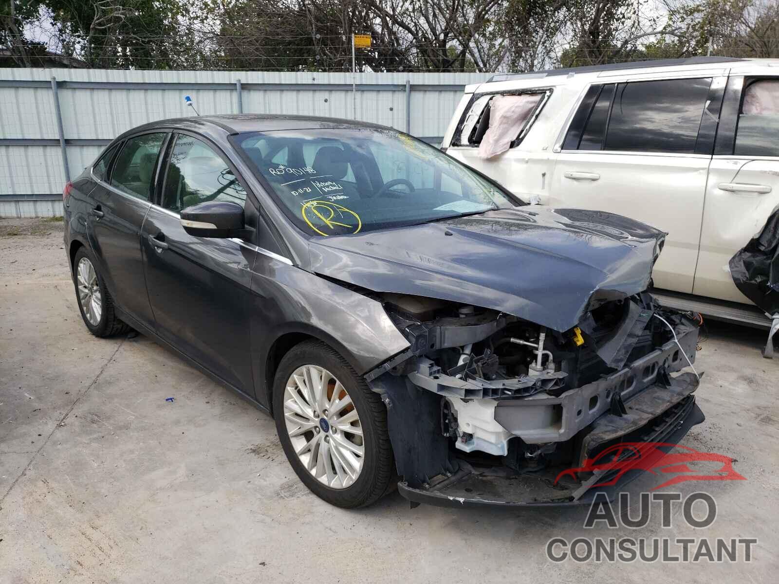 FORD FOCUS 2017 - 1FADP3J28HL272908