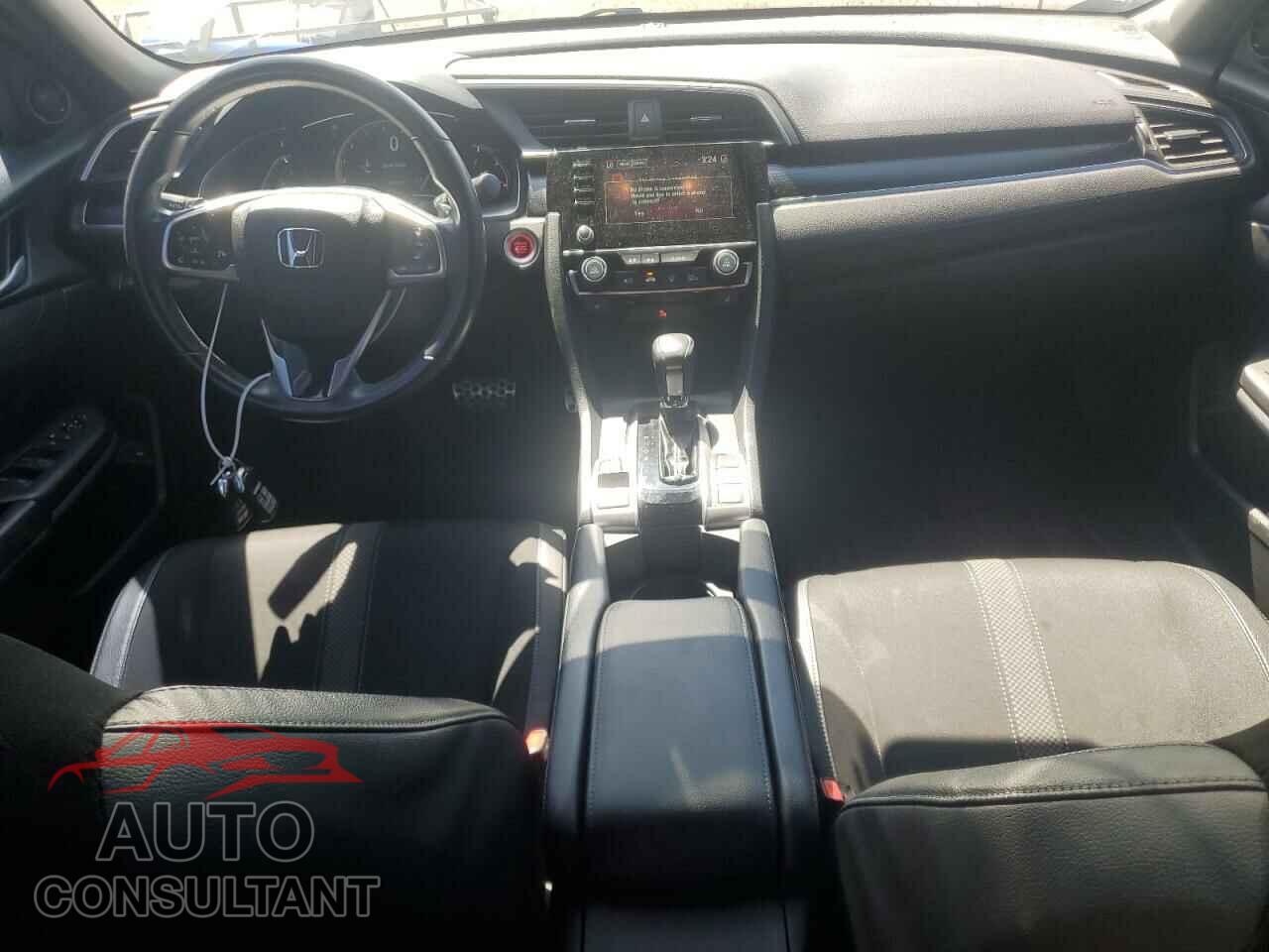 HONDA CIVIC 2019 - 2HGFC2F89KH021973