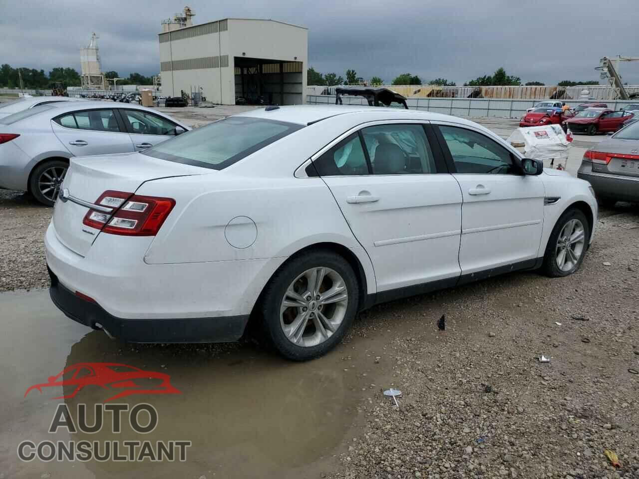 FORD TAURUS 2016 - 1FAHP2D85GG129613