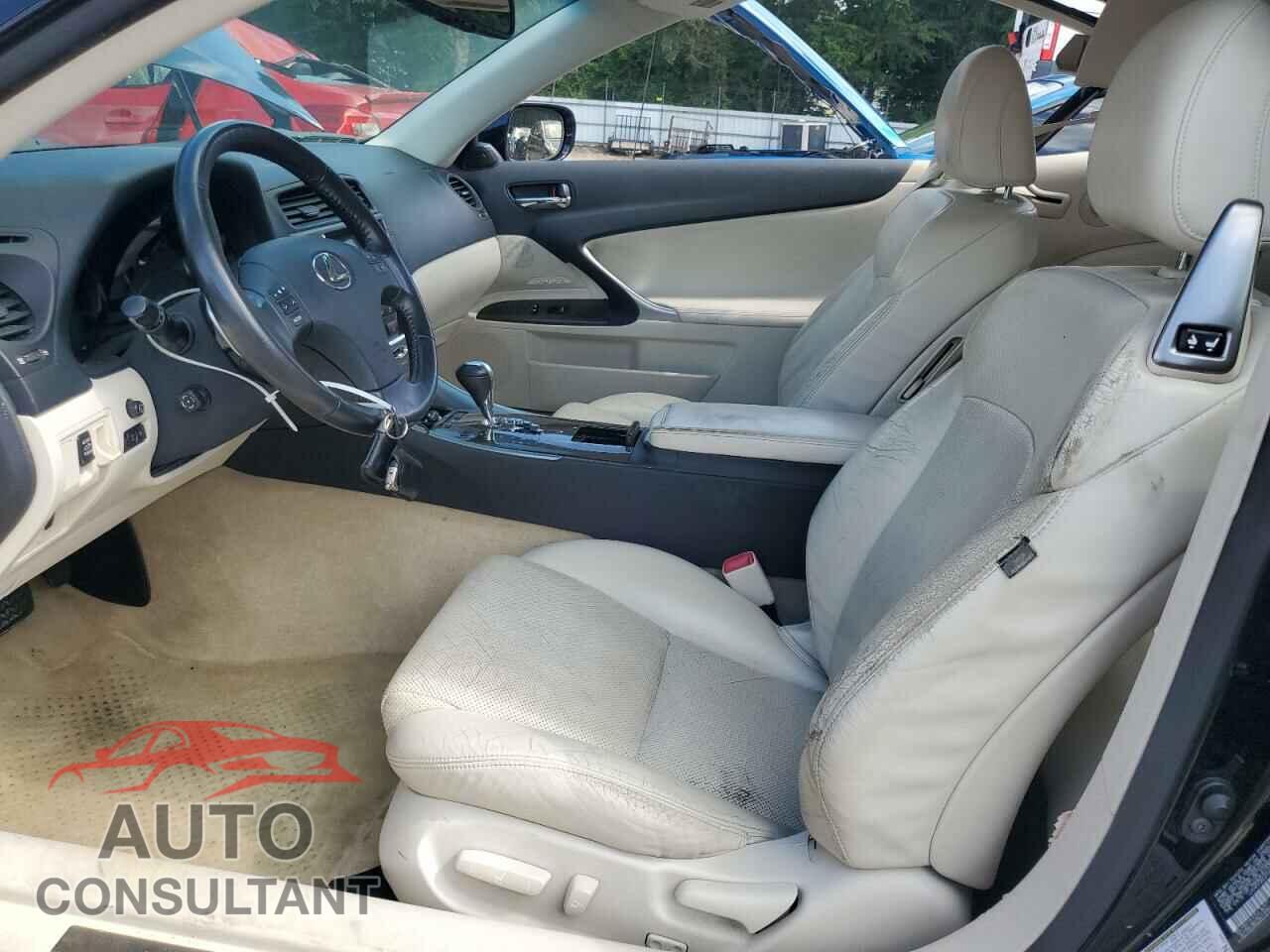 LEXUS IS 2010 - JTHFF2C21A2514011