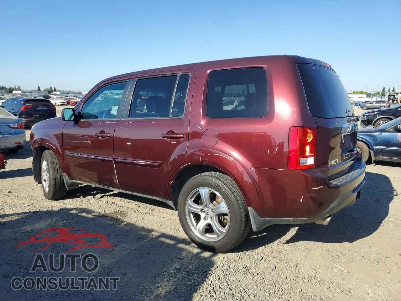 HONDA PILOT 2015 - 5FNYF4H55FB043381