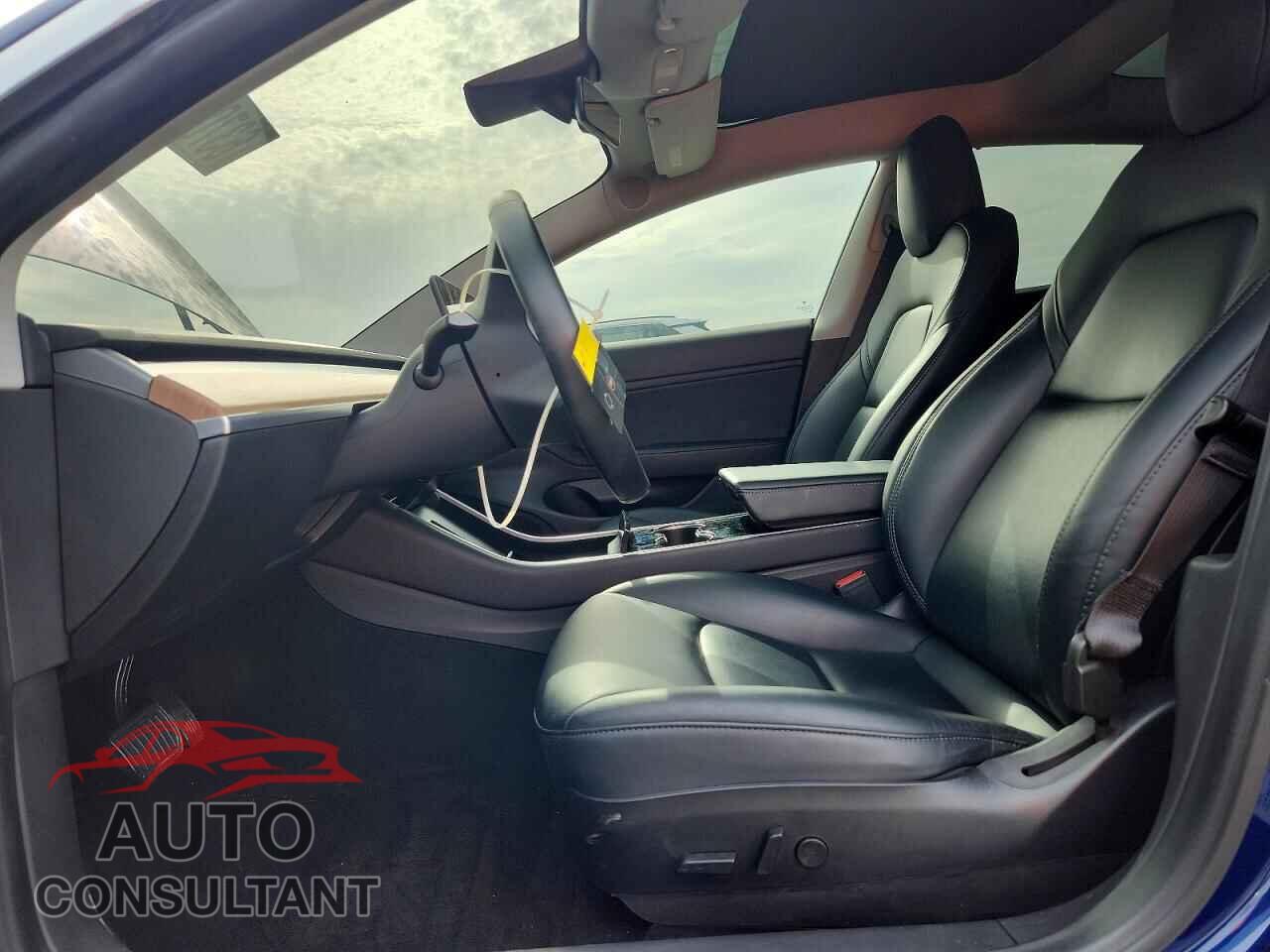 TESLA MODEL 3 2019 - 5YJ3E1EA7KF299691