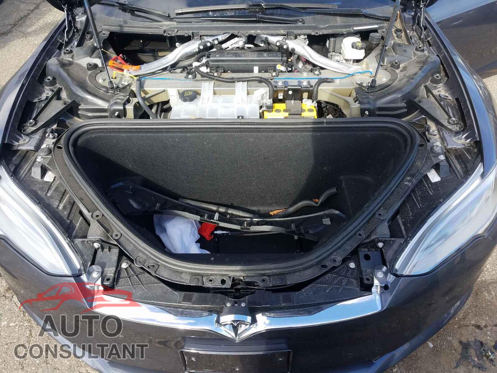 TESLA MODEL S 2020 - 5YJSA1E22LF413307