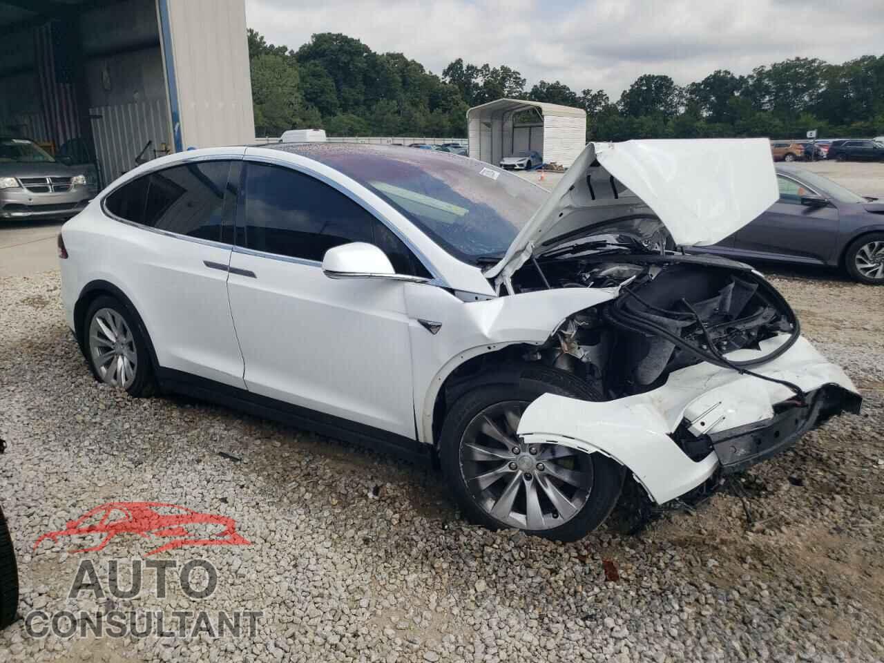 TESLA MODEL X 2016 - 5YJXCDE2XGF026236
