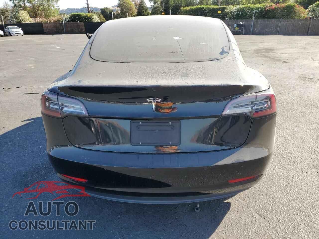 TESLA MODEL 3 2019 - 5YJ3E1EA3KF323632