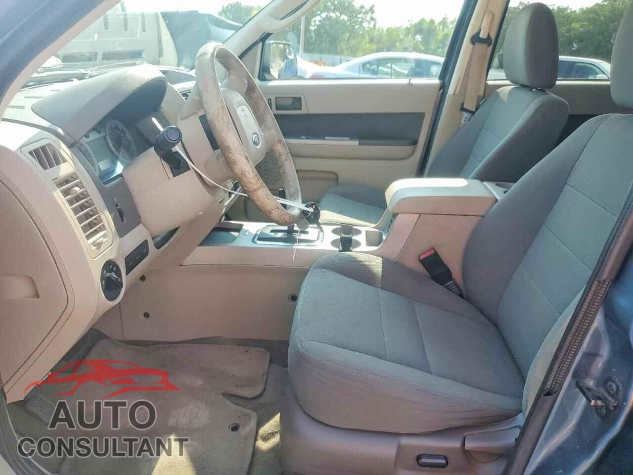 FORD ESCAPE 2010 - 1FMCU0D71AKB28192