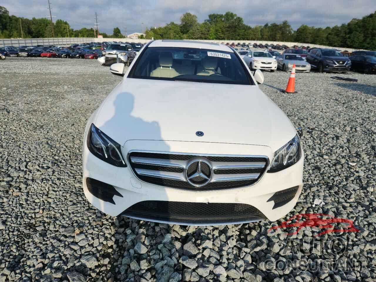 MERCEDES-BENZ E-CLASS 2017 - WDDZF4KB4HA230616