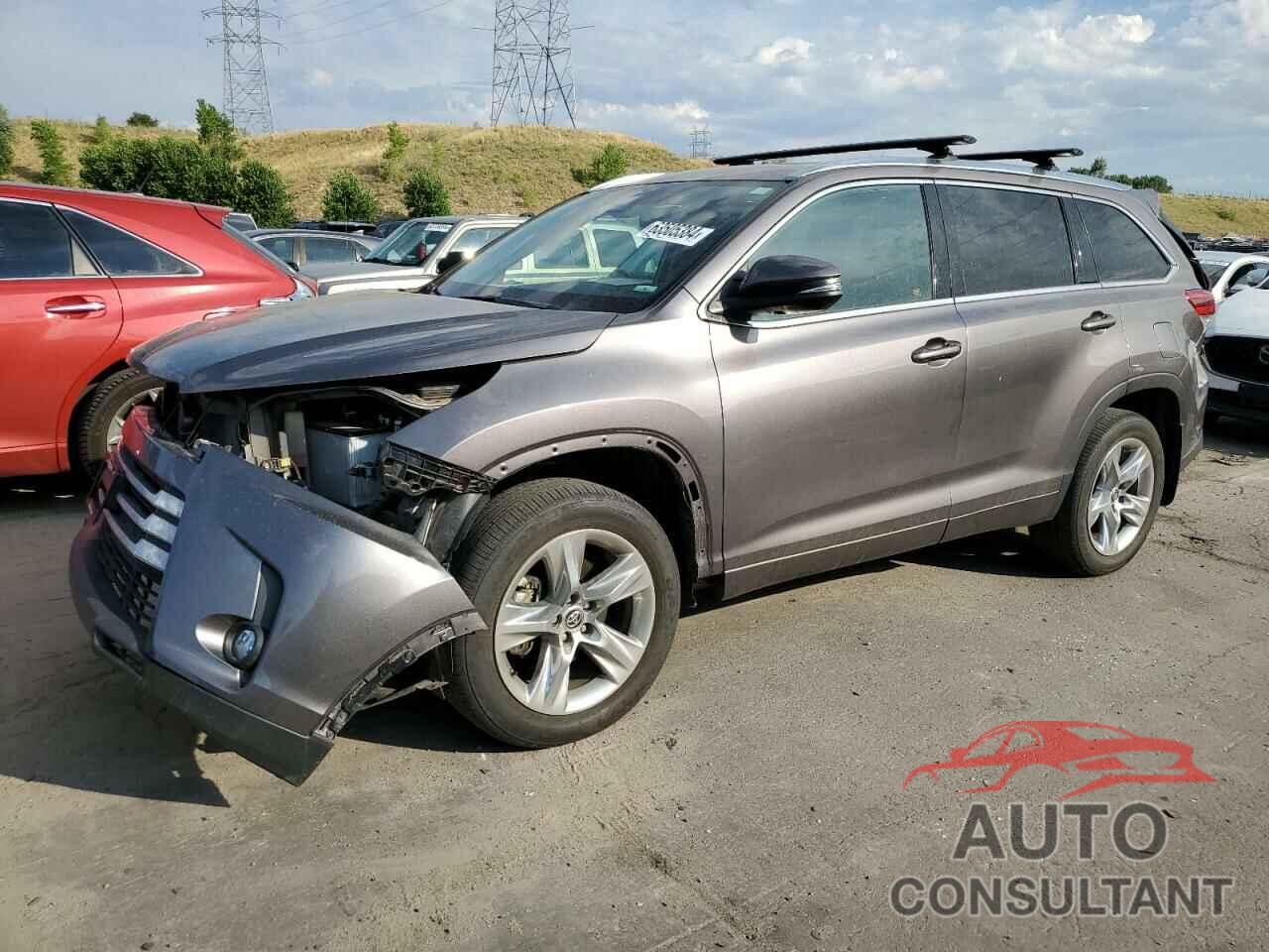 TOYOTA HIGHLANDER 2019 - 5TDDZRFH5KS741348